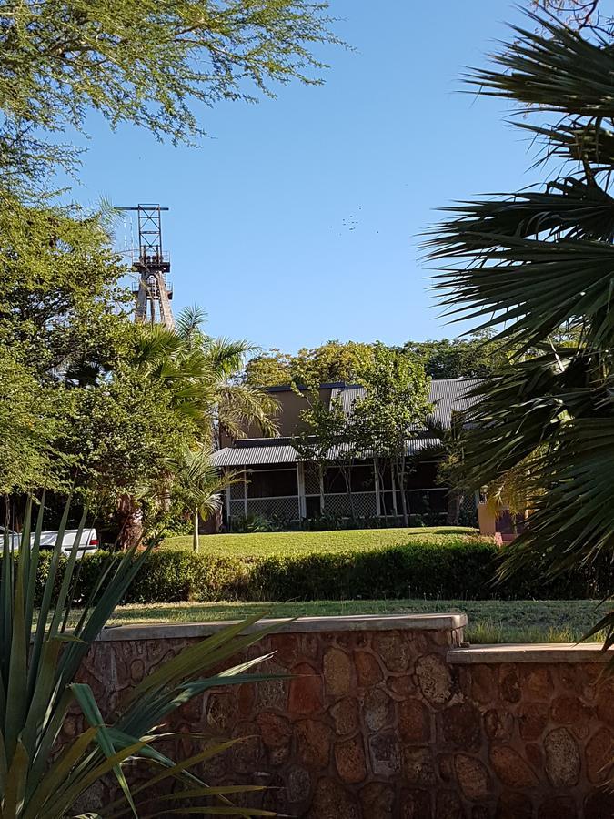Old Mine Guesthouse Musina Exterior photo